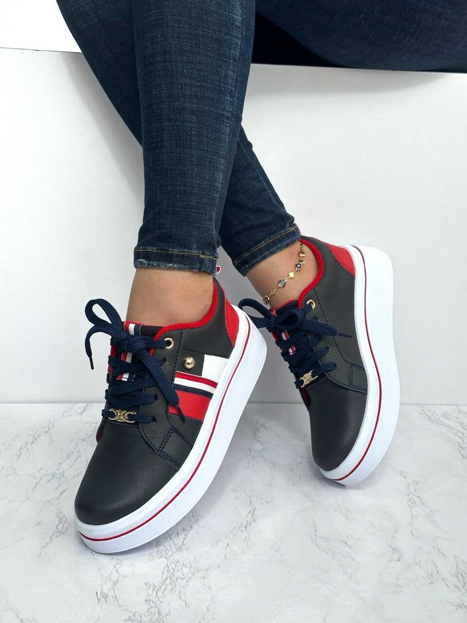 Tenis Tommy